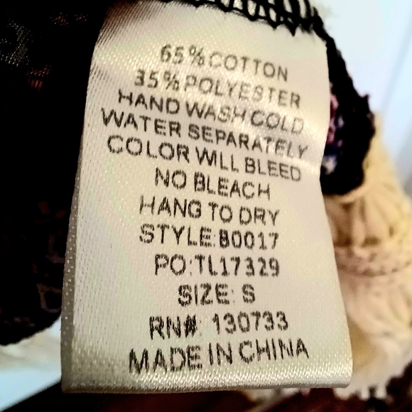 Umgee Crochet Kimono - Picture 11 of 11